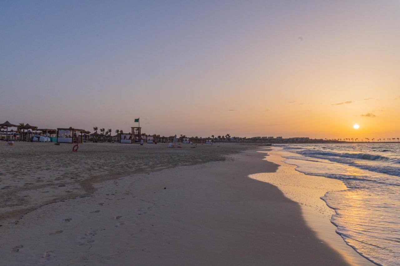 Caesar Bay Resort มาร์ซา เมทรูห์ ภายนอก รูปภาพ