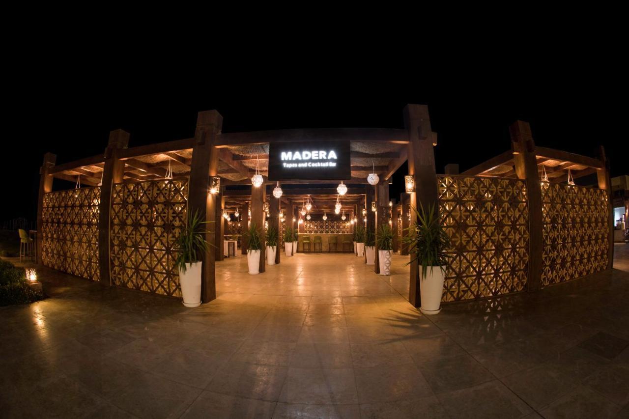 Caesar Bay Resort มาร์ซา เมทรูห์ ภายนอก รูปภาพ
