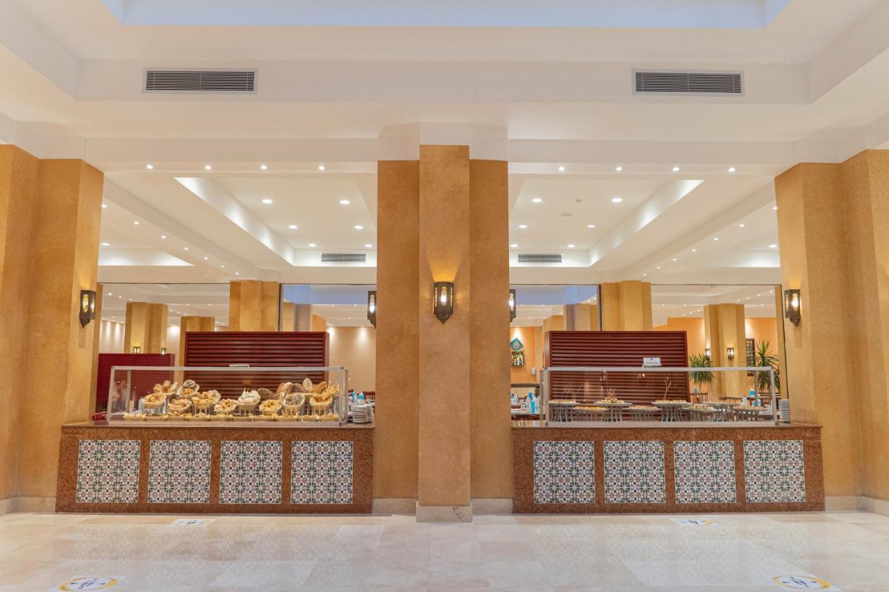 Caesar Bay Resort มาร์ซา เมทรูห์ ภายนอก รูปภาพ