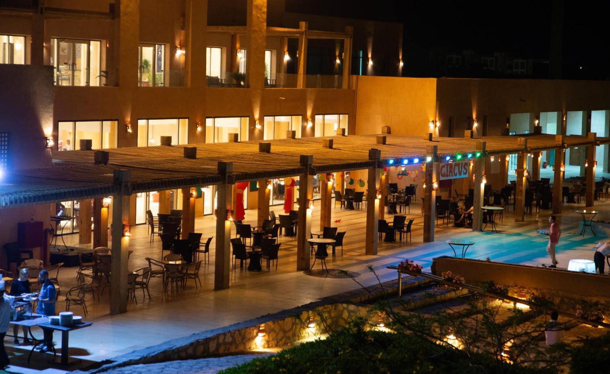 Caesar Bay Resort มาร์ซา เมทรูห์ ภายนอก รูปภาพ
